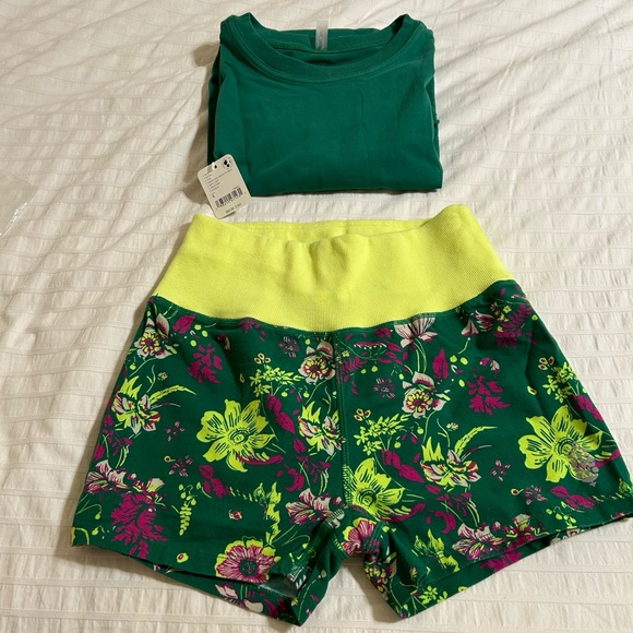 Free People Movement Hot Shot Printed Micro Set. - Picture 12 of 12